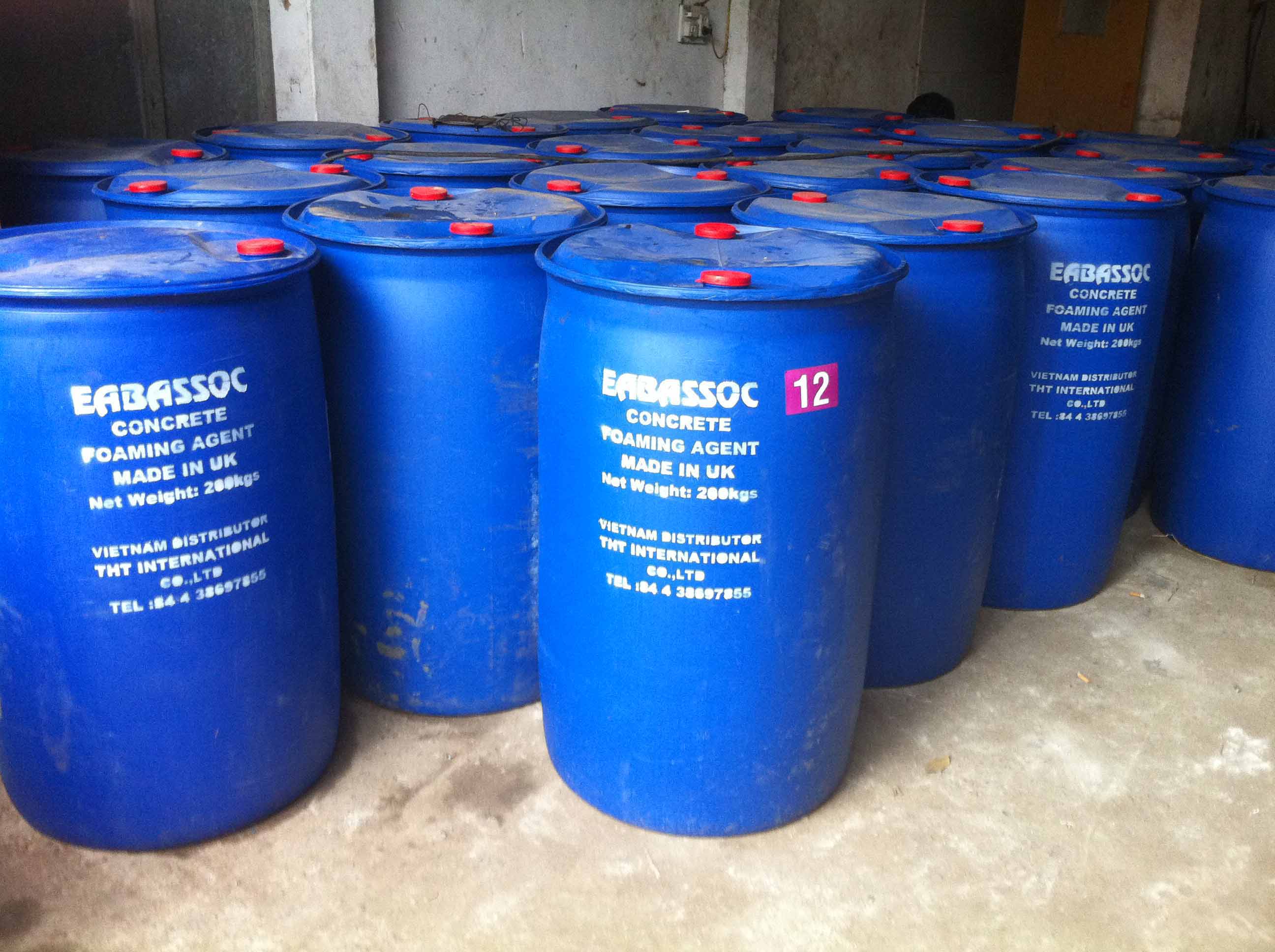 Chất tạo bọt bê tông nhẹ Eabassoc được nhập khẩu trực tiếp bởi THT International