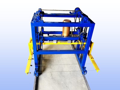 Máy cắt gạch bê tông nhẹ loại nhỏ