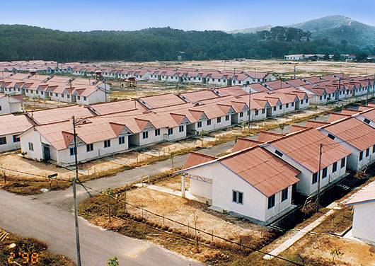 Công nghệ xây nhà hàng loạt bằng bê tông bọt giá rẻ, tốc độ nhanh